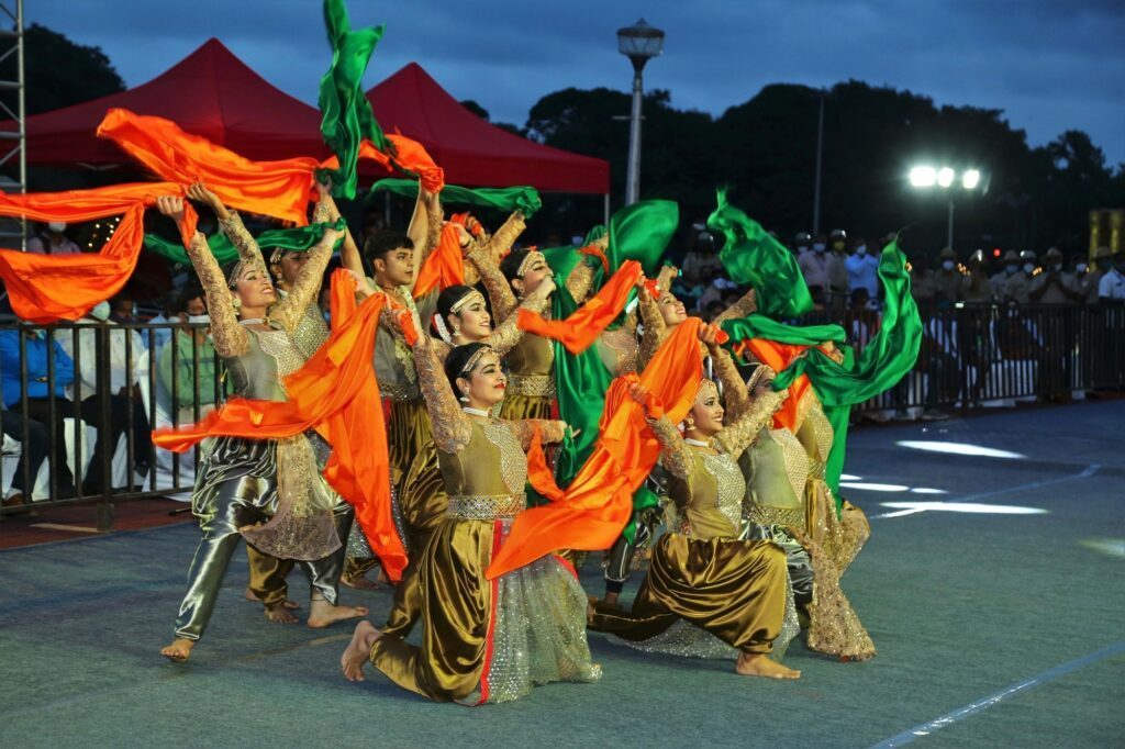 Independence Day: భారత్‌లో ఘనంగా 75వ స్వాతంత్య్ర దినోత్సవ వేడుకలు