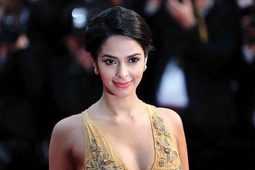 Mallika Sherawat